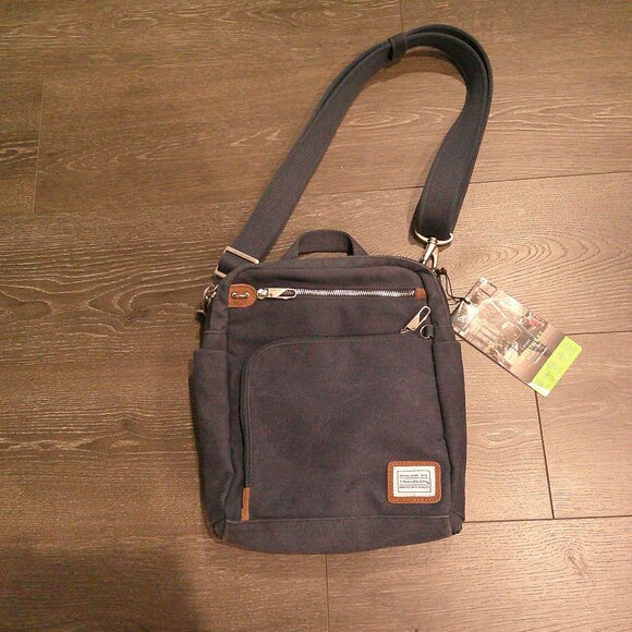 Travelon 5 Point Anti Theft Security Bag Heritage Blue Indigo NWT - Picture 1 of 9